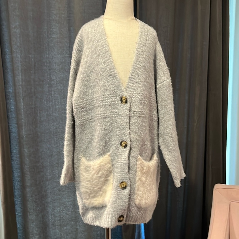Girls Zara knitwear cardigan size 8
